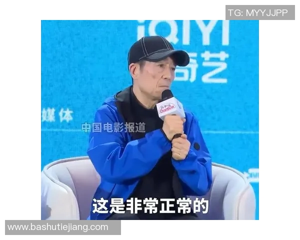 张艺谋跨界真人秀引发热议电影大师的新尝试与挑战 张艺谋跨界真人秀引发热议电影大师的新尝试与挑战